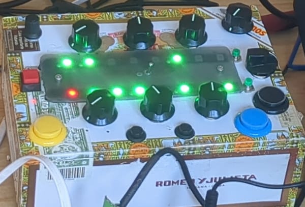 An experimental sequencer prototype handcrafted by Robi.